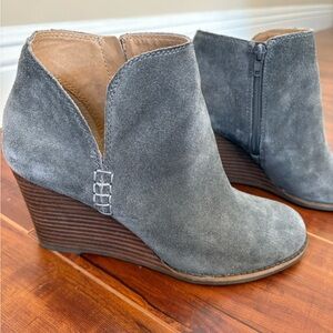 Lucky Brand Gray Suede Wedge Booties Yimme